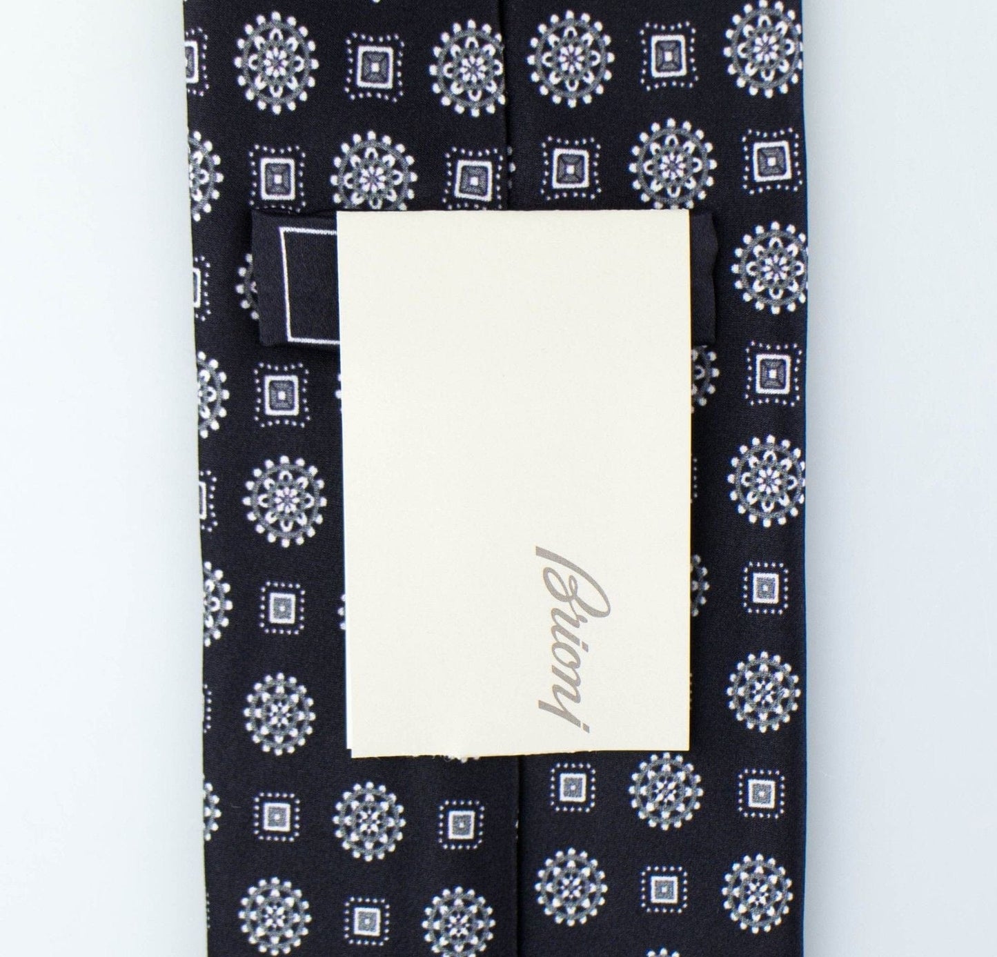 Black With Floral Pattern 100% Silk Neck Tie