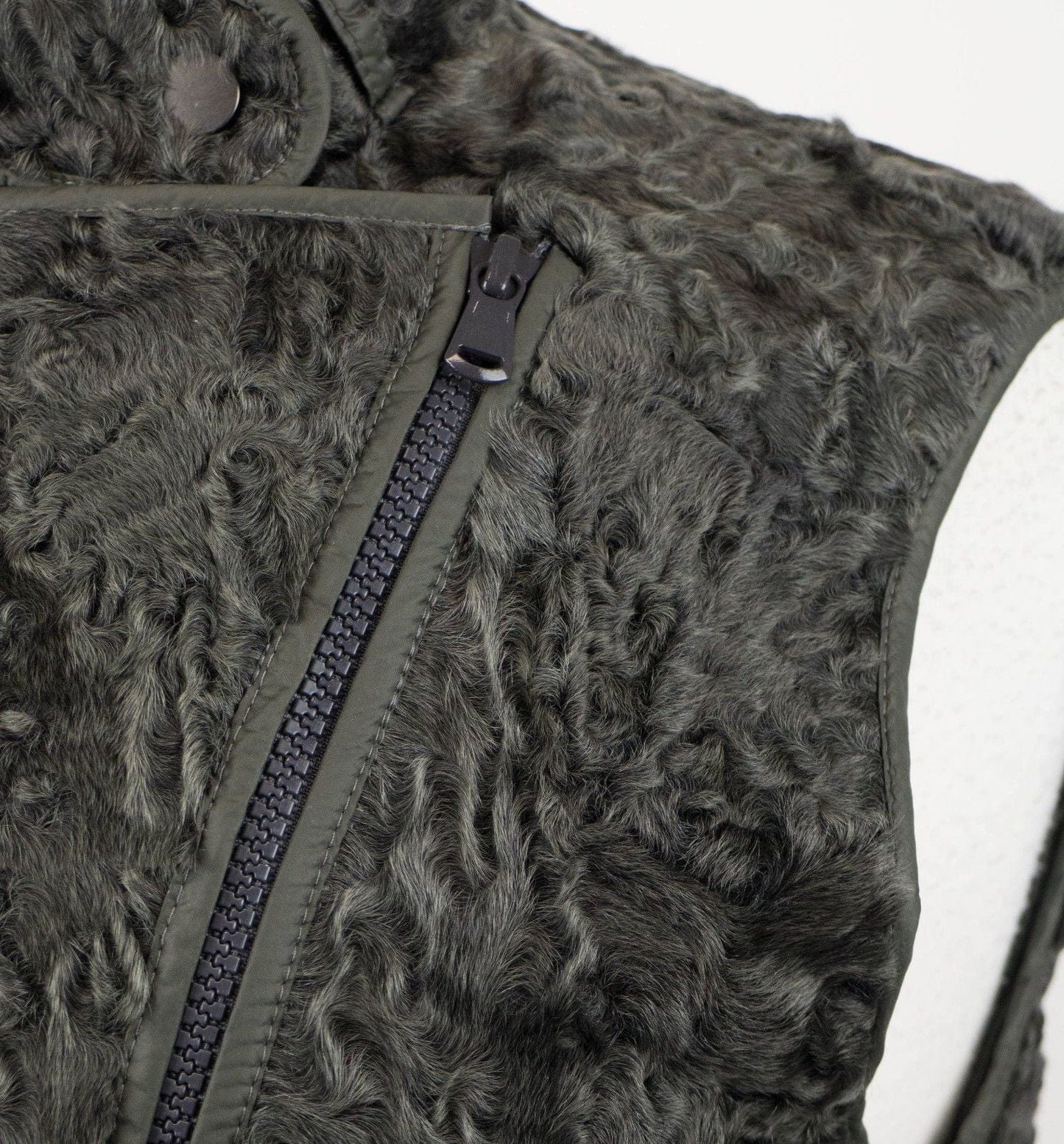 Brunello Cucinelli Women's Green Astrakhan Fur Jacket Vest Size 6/42 $16465