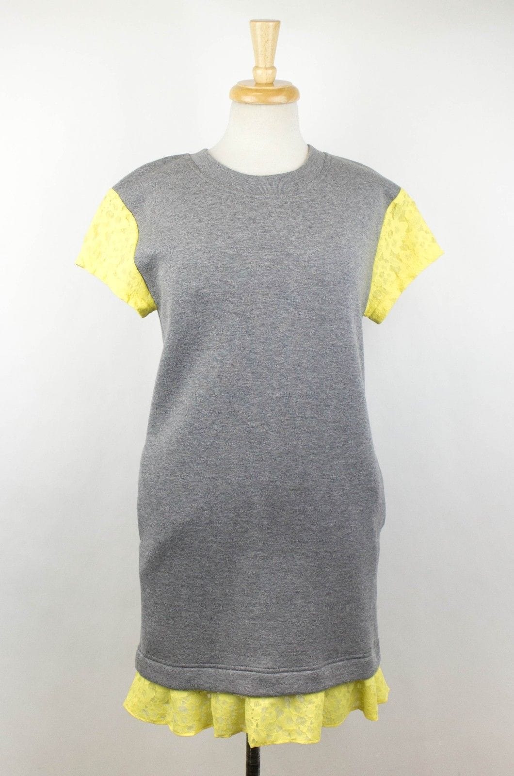 Ruffle Hem Short Sleeve Dress - Gray / Yellow