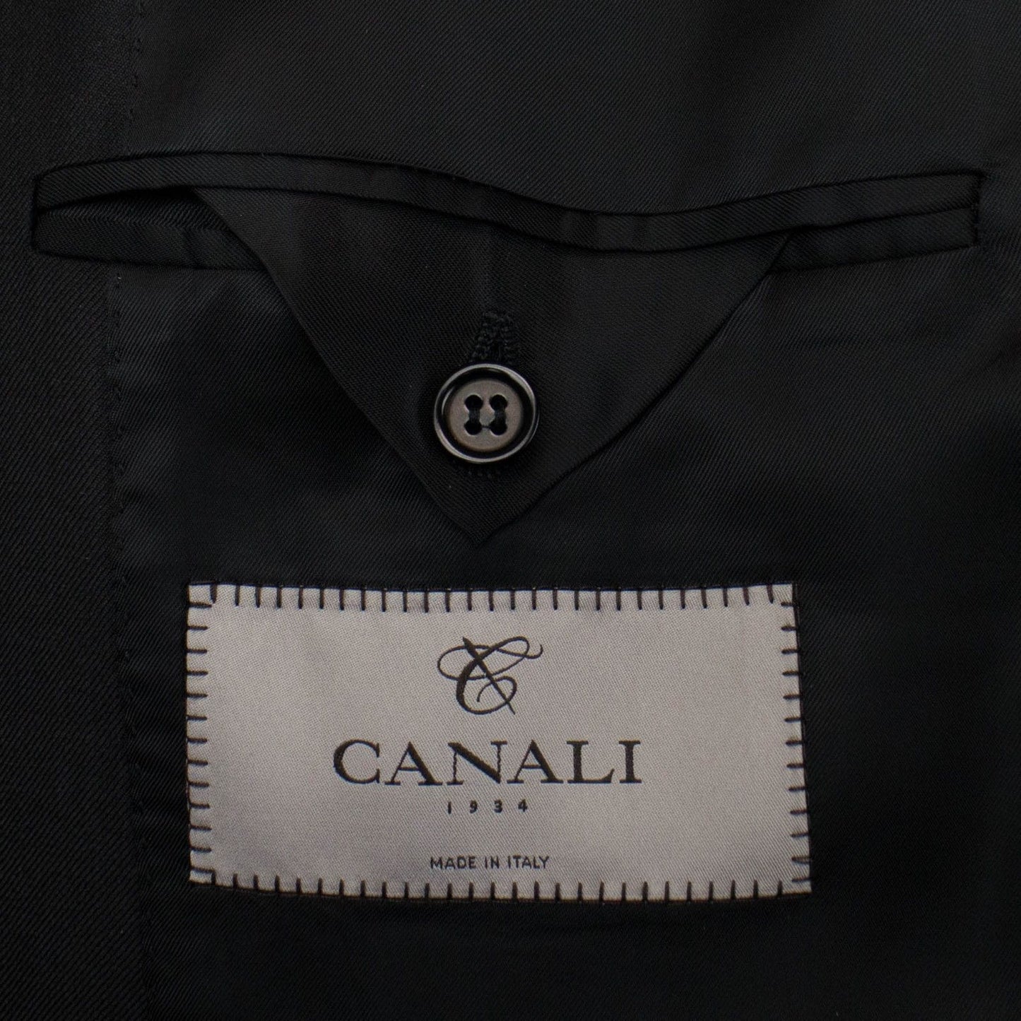 Wool 2 Button Slim/Trim Fit Suit - Black