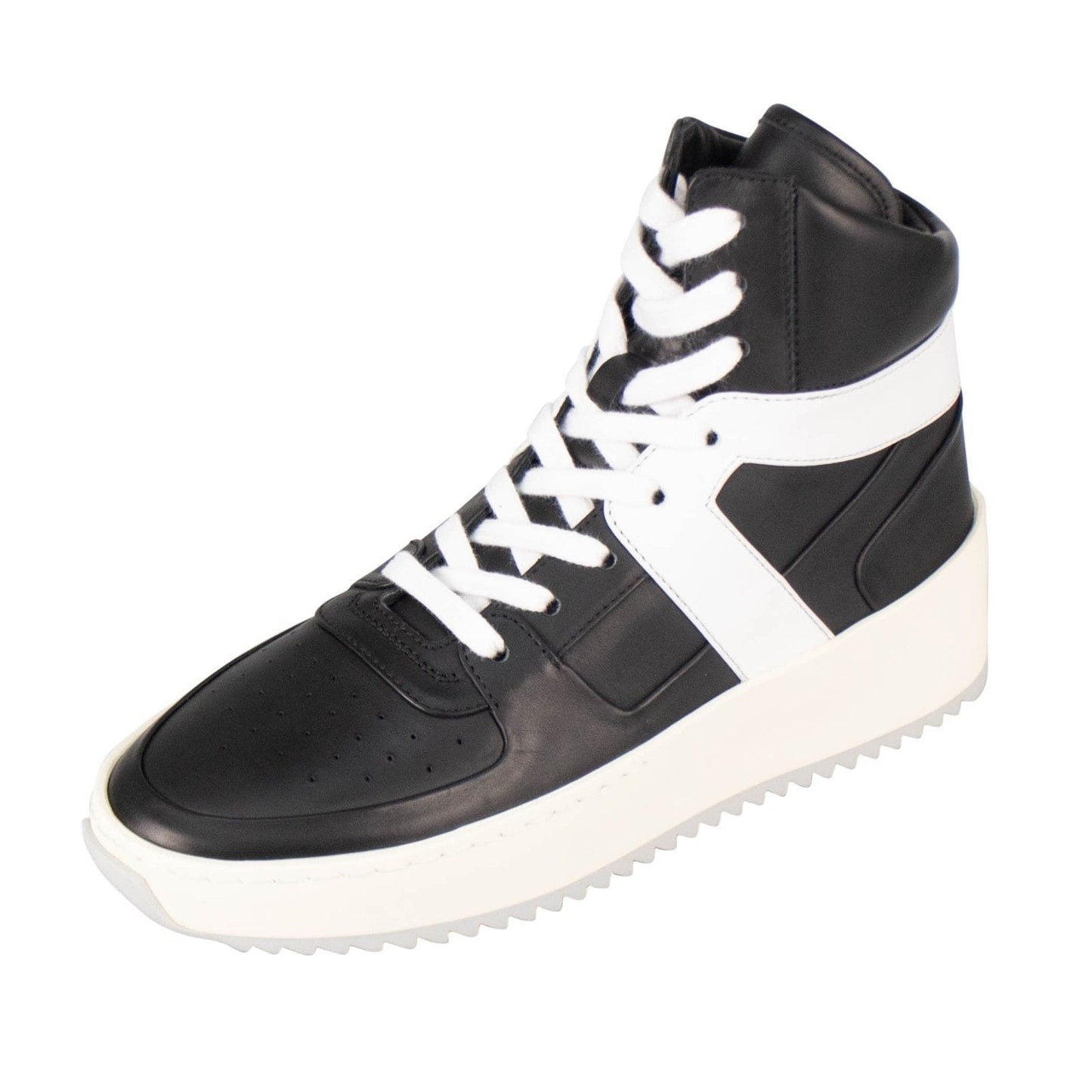 Basketball High-Top Sneakers - Black / White