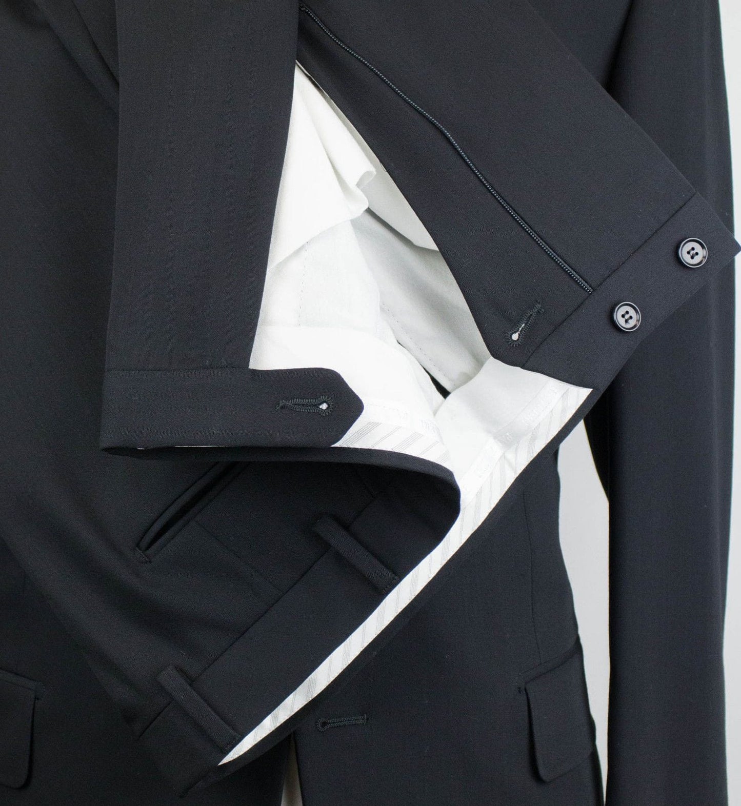 Wool 3 Roll 2 Button Suit - Black