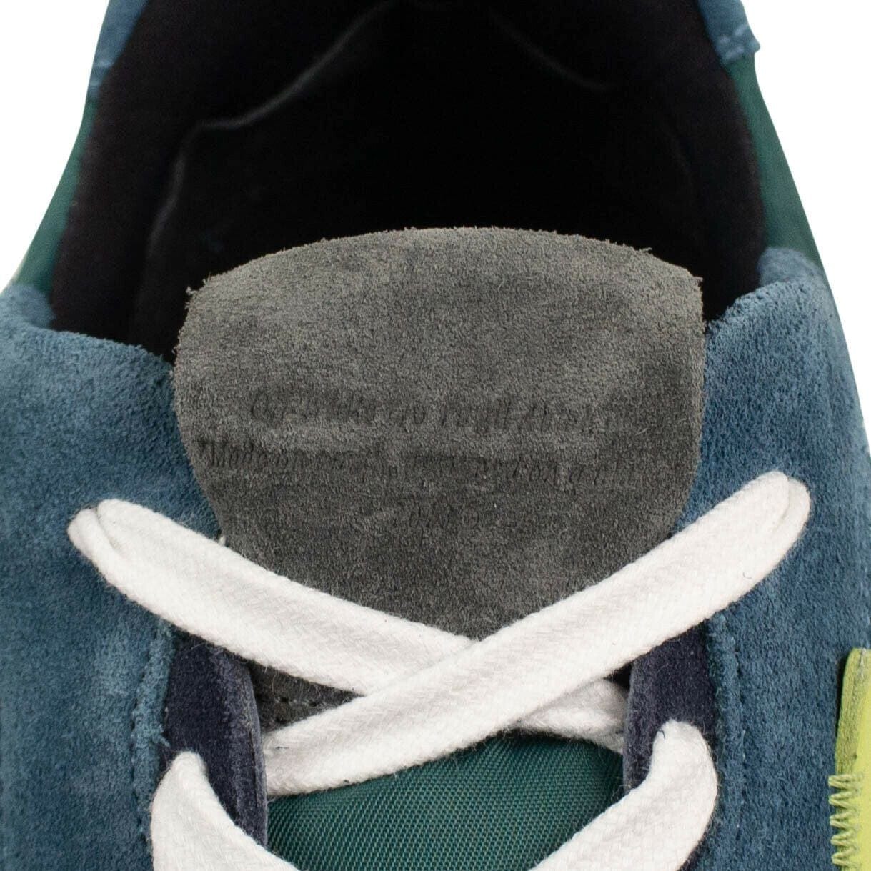 Arrow Running Sneaker - Blue