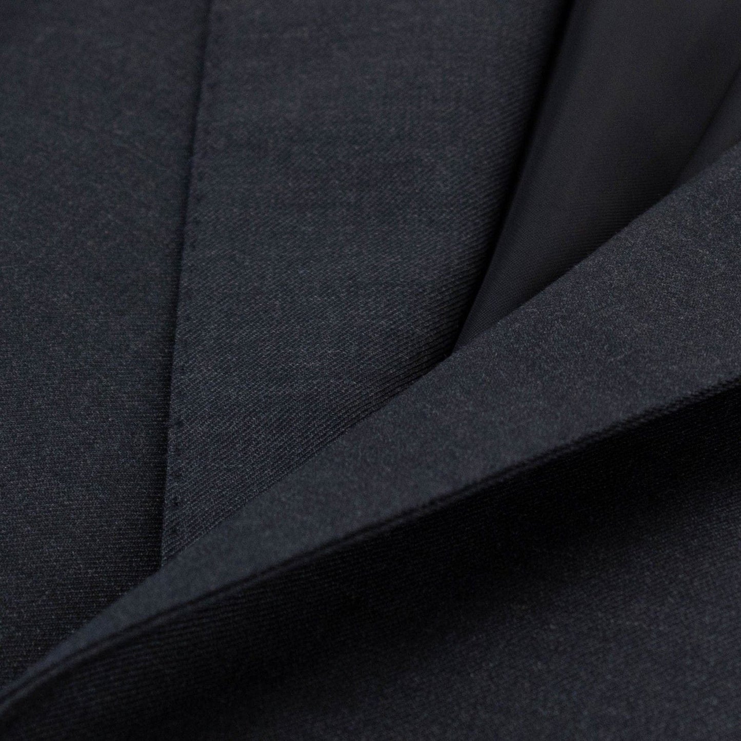 Drop 4 Wool Two Button Suit - Charcoal Gray