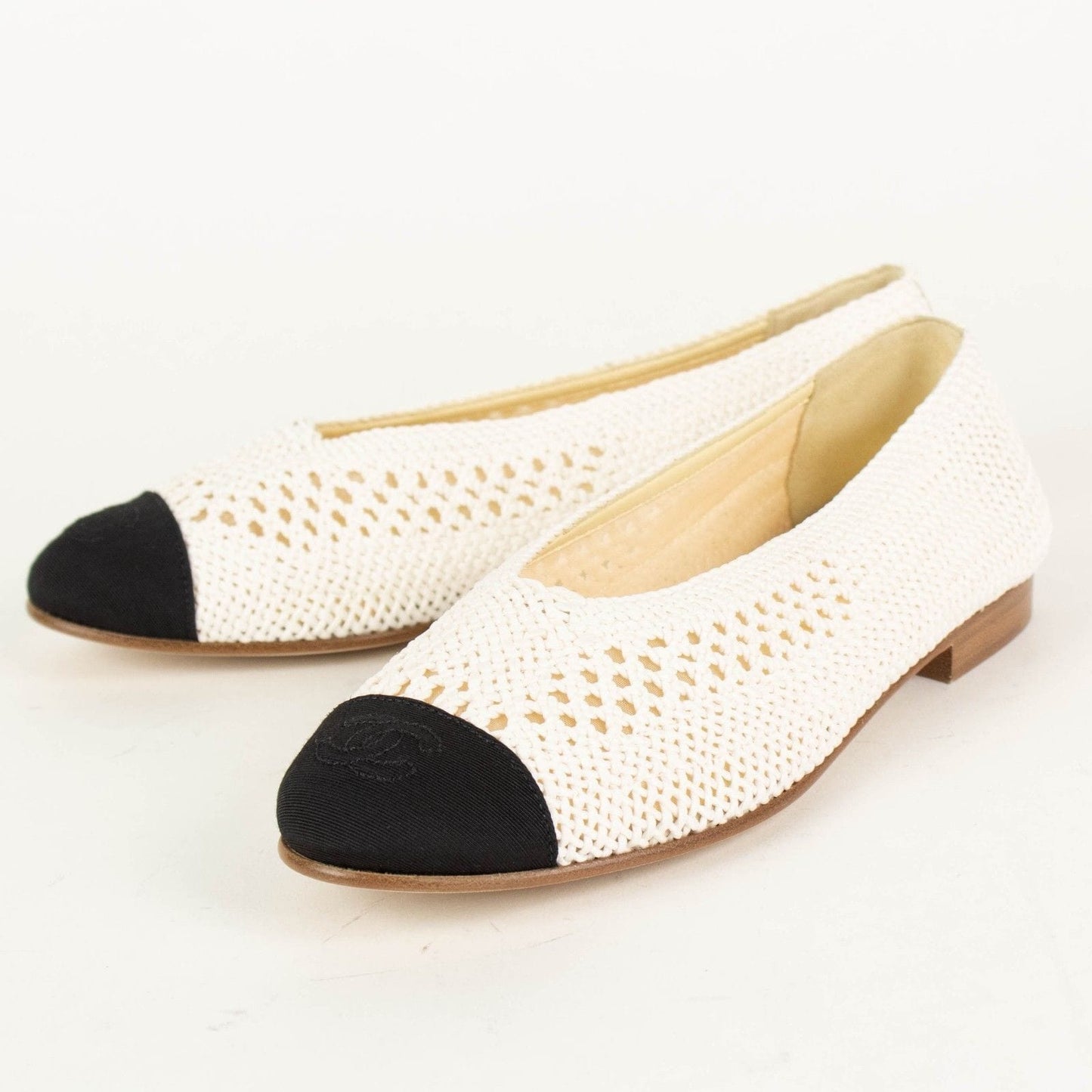 Tweed And Grosgrain Cap Toe Ballerina Flats - Ivory